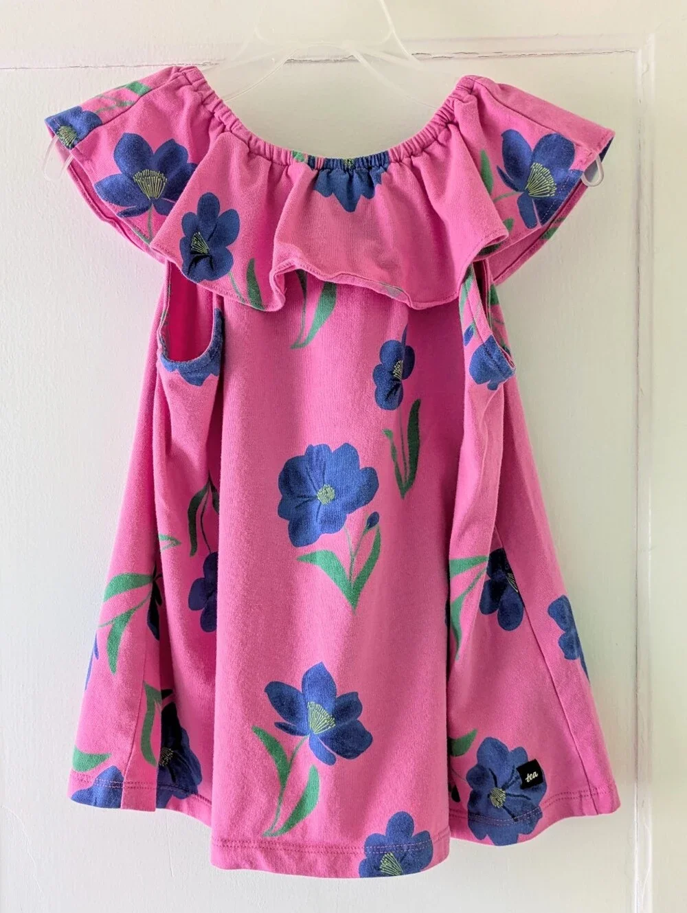 Tea Collection fuchsia top